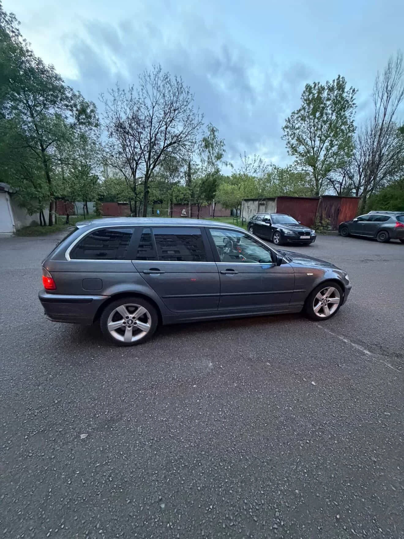 BMW 330, снимка 5 - Автомобили и джипове - 54376489