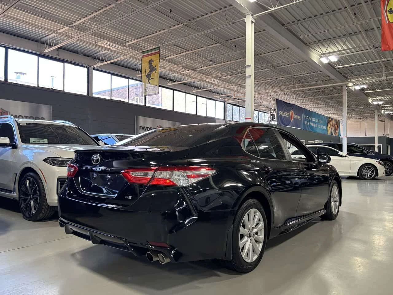 Toyota Camry * SE * CARFAX * ЦЕНА ДО БГ, снимка 4 - Автомобили и джипове - 54615413