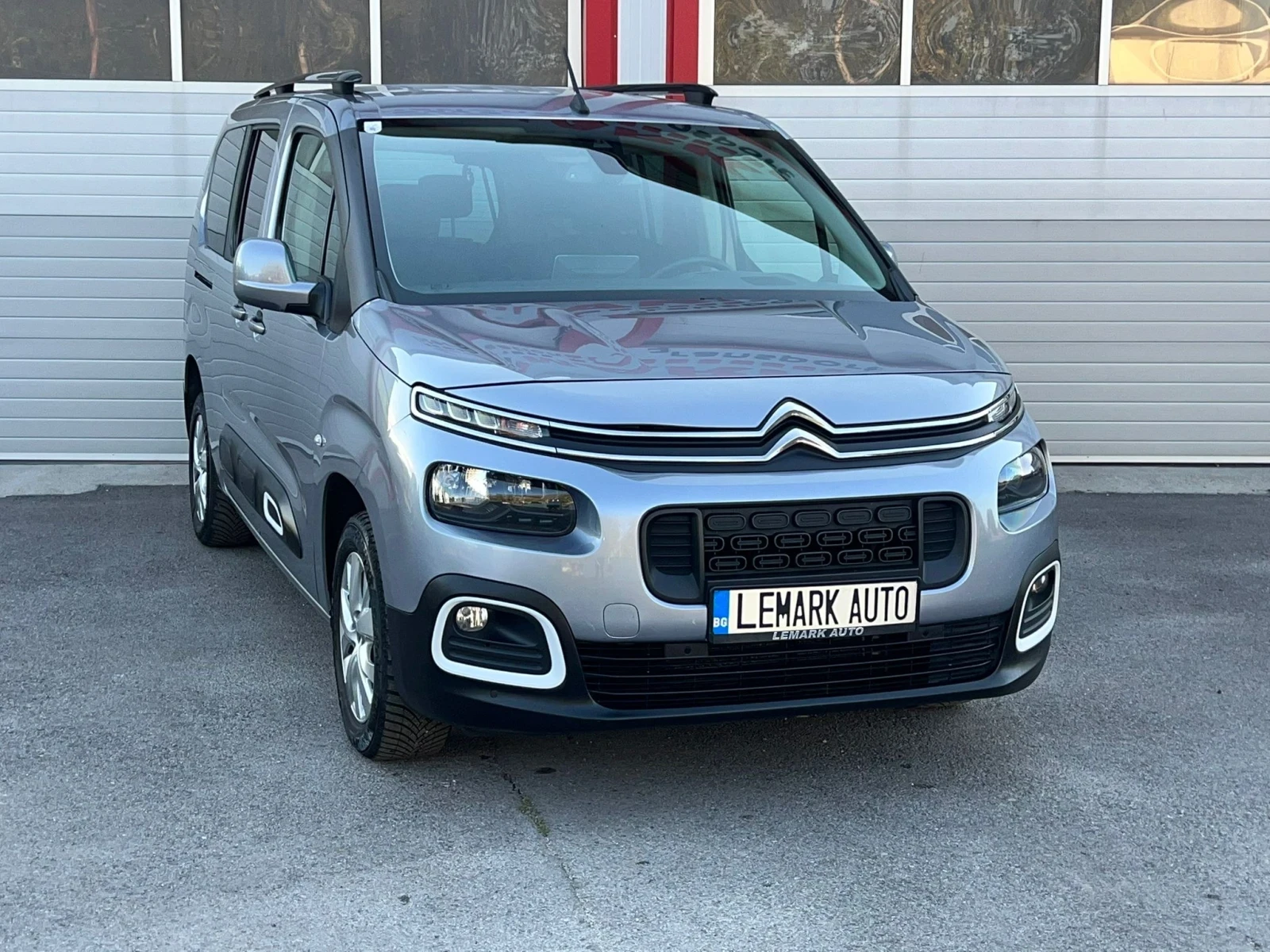Citroen Berlingo 1.5BLUE HDI AUTOMATIK HED-UP NAVI EVRO 6D ЛИЗИНГ, снимка 5 - Автомобили и джипове - 54799501