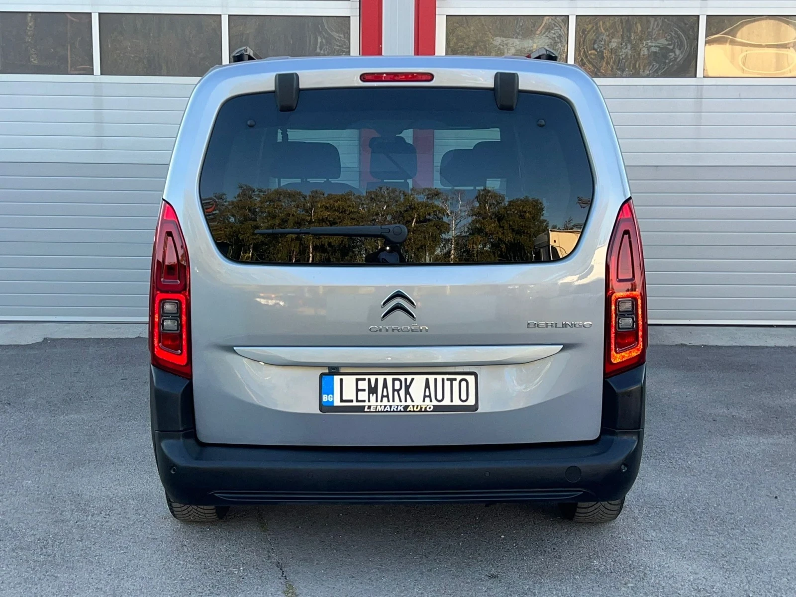 Citroen Berlingo 1.5BLUE HDI AUTOMATIK HED-UP NAVI EVRO 6D ЛИЗИНГ, снимка 10 - Автомобили и джипове - 54799501