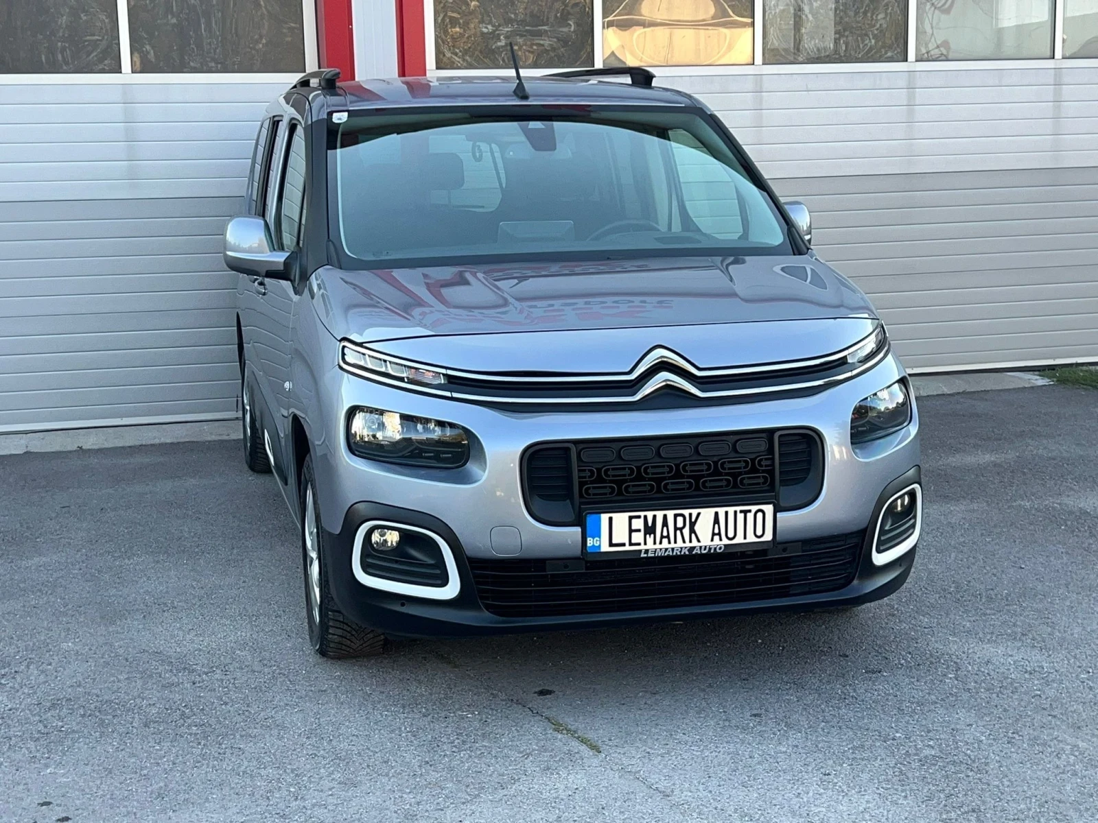 Citroen Berlingo 1.5BLUE HDI AUTOMATIK HED-UP NAVI EVRO 6D ЛИЗИНГ, снимка 3 - Автомобили и джипове - 54799501