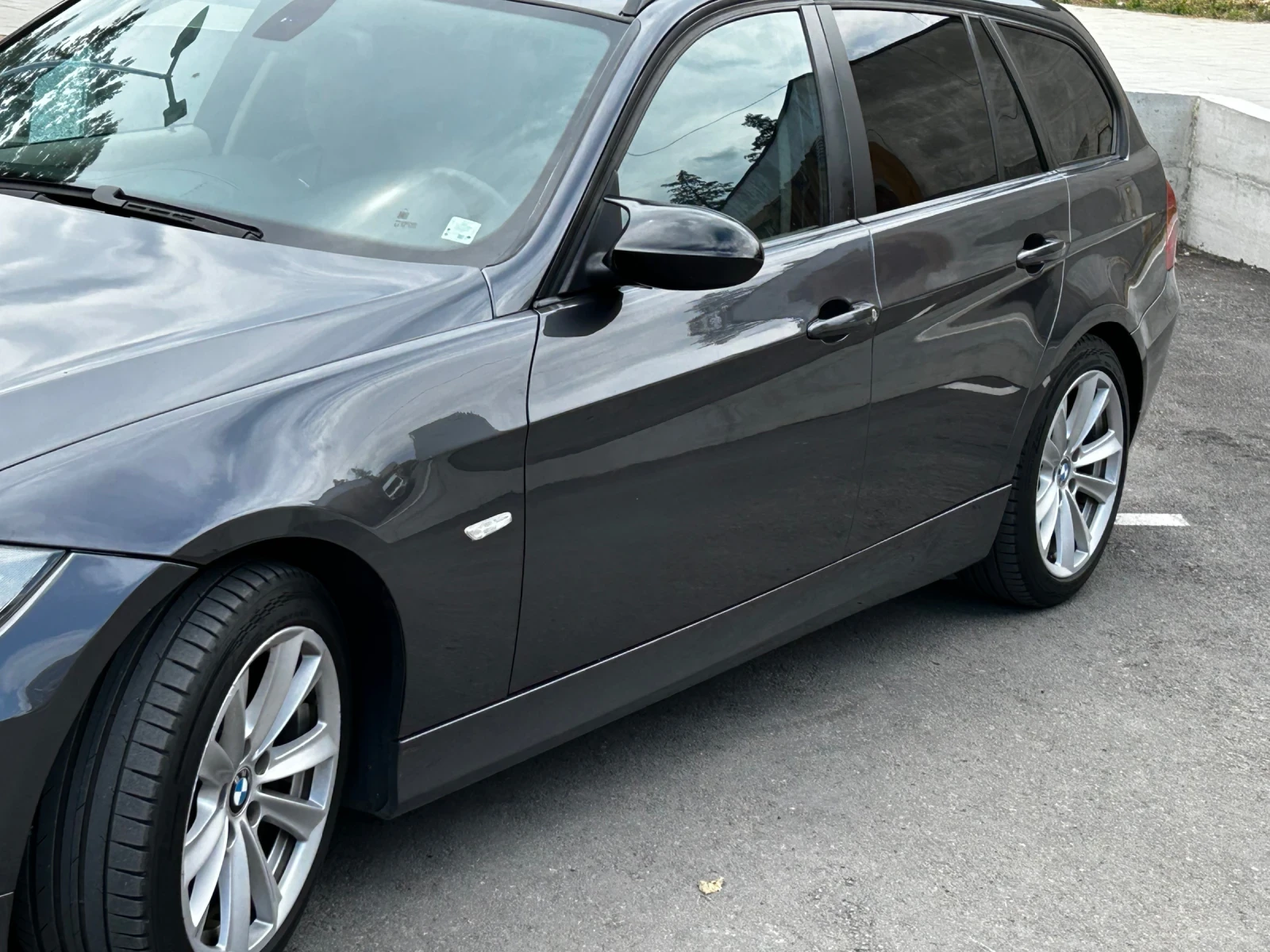BMW 320, снимка 2 - Автомобили и джипове - 55011270