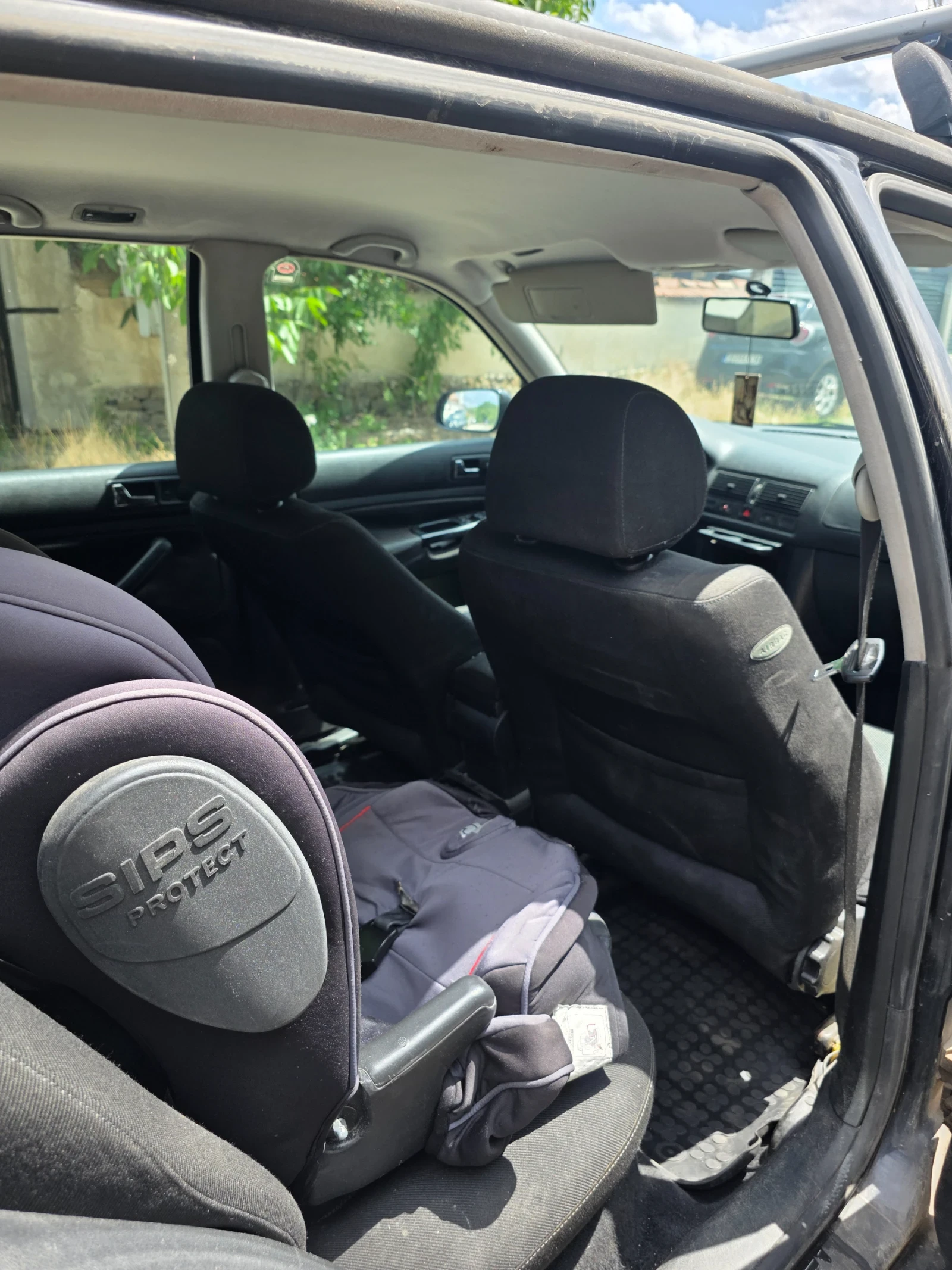VW Golf 1.9тди, снимка 11 - Автомобили и джипове - 55249648
