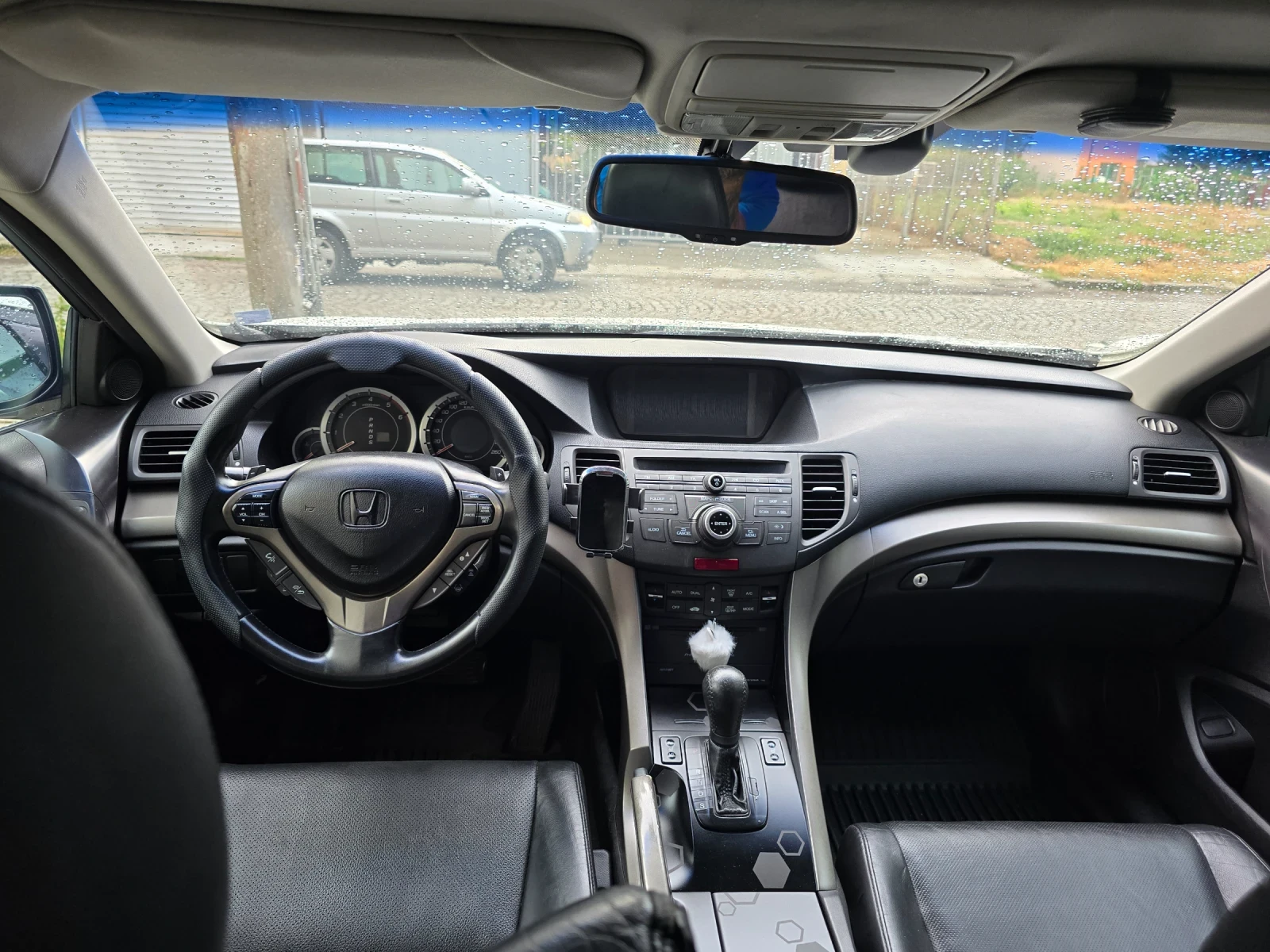 Honda Accord Executive+ , снимка 4 - Автомобили и джипове - 55954923