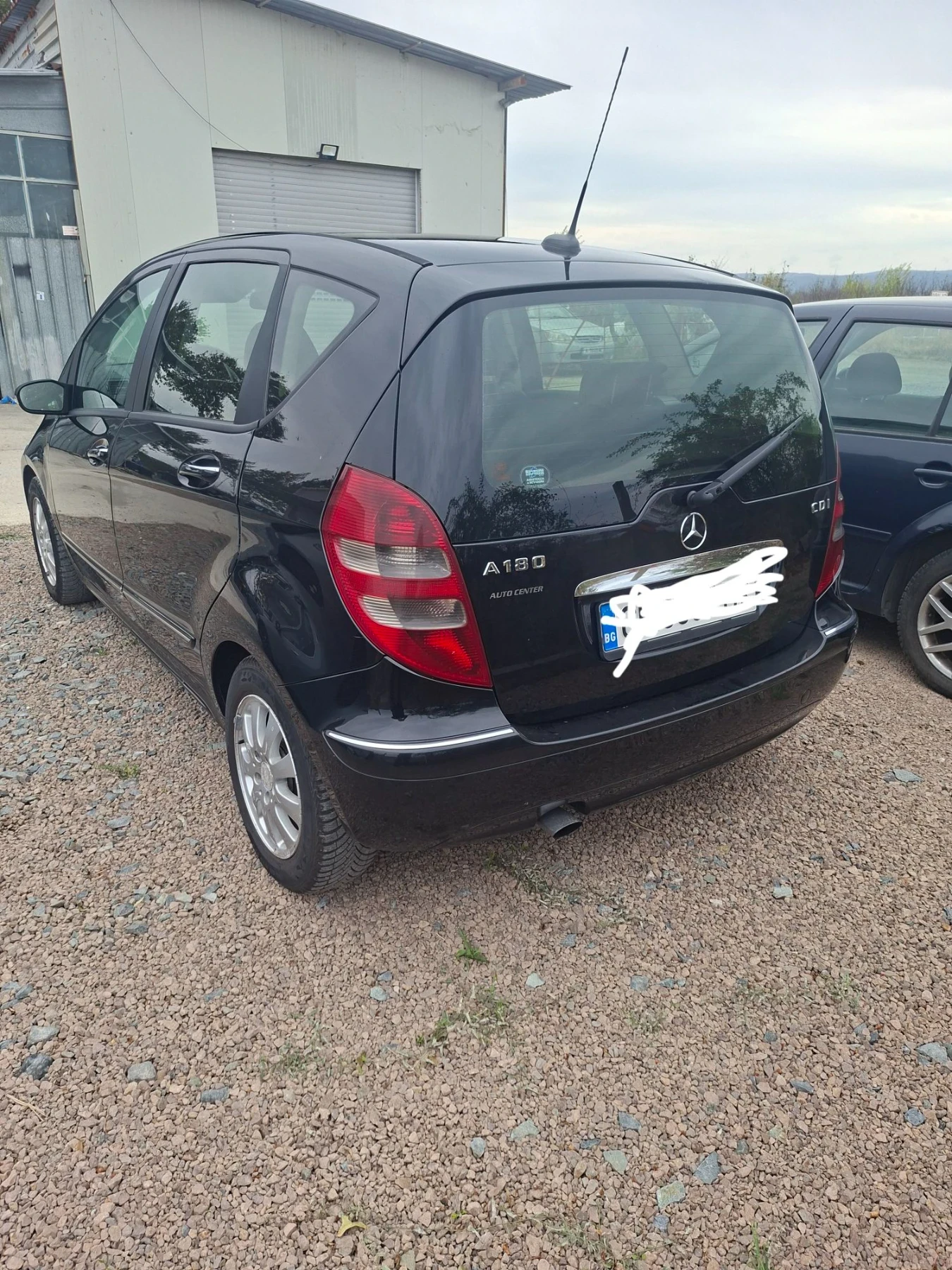 Mercedes-Benz A 180, снимка 3 - Автомобили и джипове - 56271602