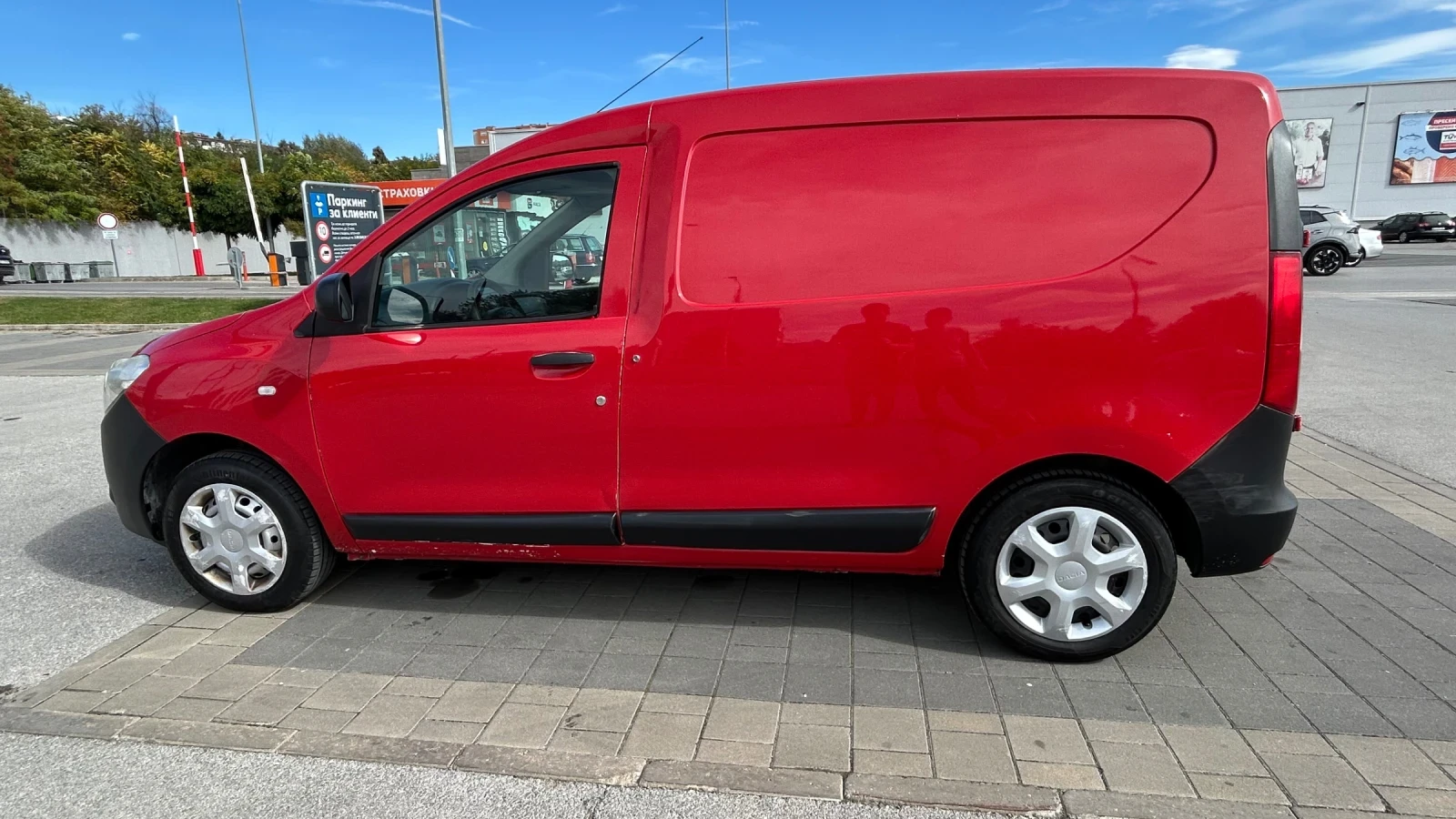 Dacia Dokker, снимка 6 - Автомобили и джипове - 56637481