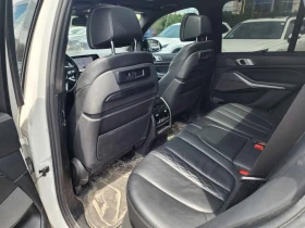 BMW X5 * 40i* 1 СОБСТВЕНИК* МАСАЖИ* ОБДУХВАНЕ* НОЩНО ВИЖД, снимка 13