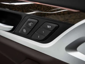 BMW X3 xDrive30i HEADS UP BLIND SPOTS NAVI REAR VIEW CAM  - 19700 € / 38529.85 лв. - 22481173 16