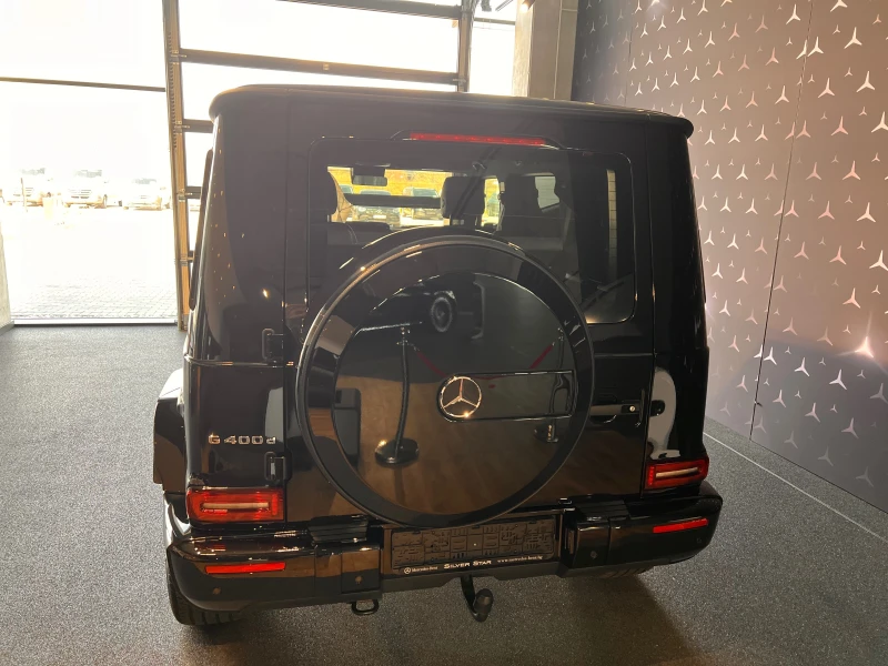 Mercedes-Benz G 400  AMG/ BURMESTER /360/ NIGHT/MANUFAKTUR/EXCLUSIV/ D, снимка 4 - Автомобили и джипове - 49021964