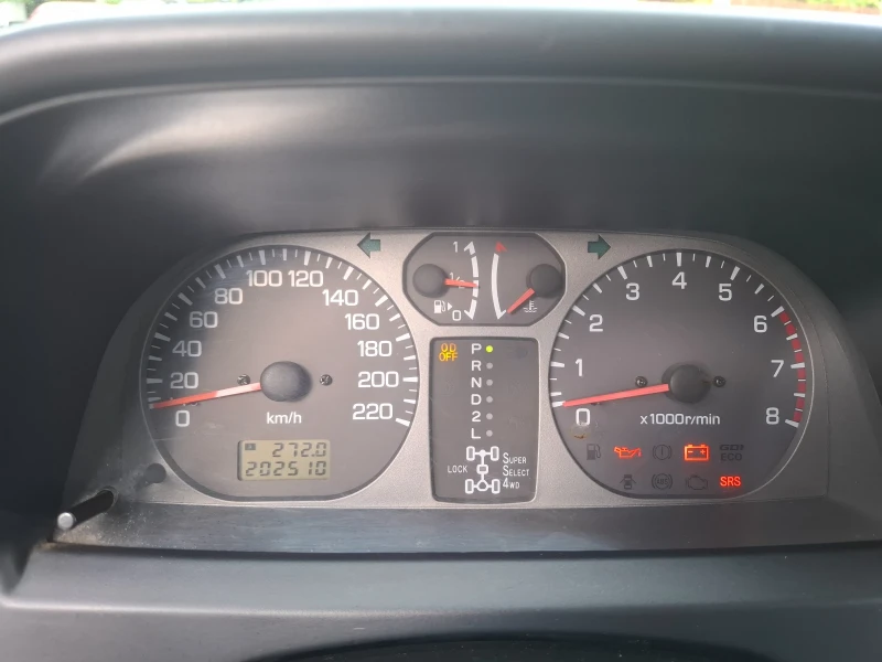 Mitsubishi Pajero pinin 2.0 GDI , снимка 8 - Автомобили и джипове - 52113048