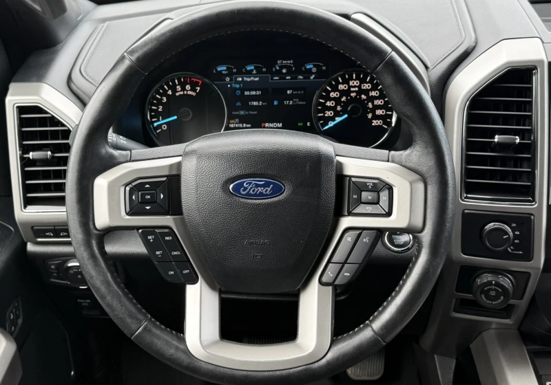 Ford F150 3.5 V6 LARIAT / KEYLESS / 4X4/ LED / CAR PLAY, снимка 14 - Автомобили и джипове - 50608442