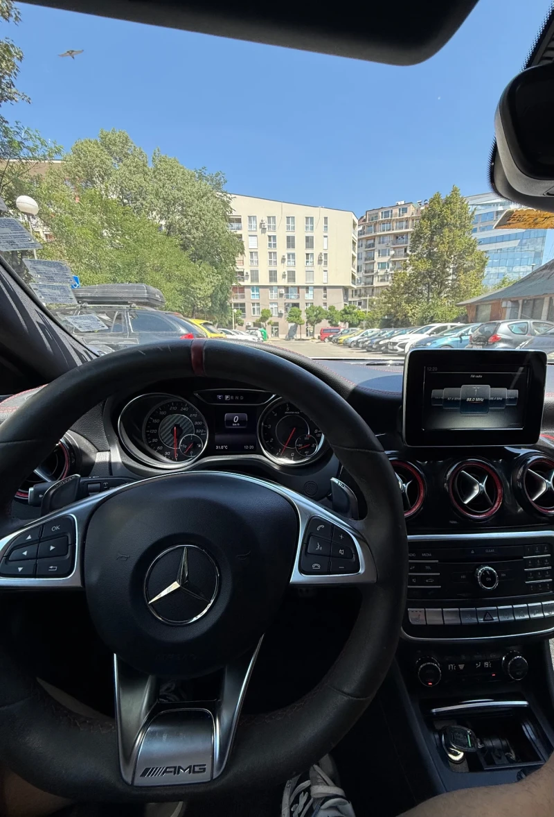 Mercedes-Benz GLA 45 AMG, снимка 8 - Автомобили и джипове - 52111186