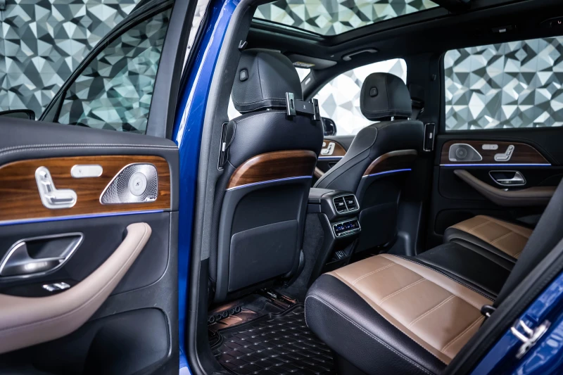 Mercedes-Benz GLS 350 d AMG* Burm* Pano* 360, снимка 13 - Автомобили и джипове - 51524370