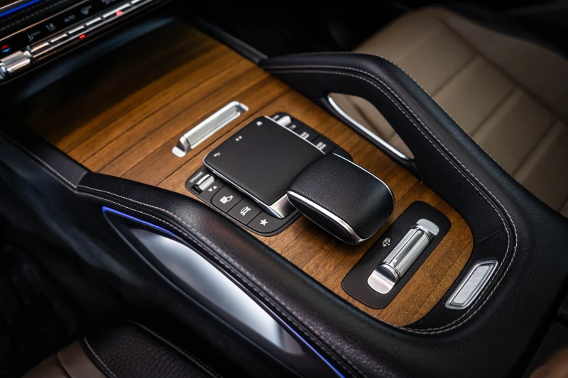 Mercedes-Benz GLS 350 d AMG* Burm* Pano* 360, снимка 9 - Автомобили и джипове - 51524370