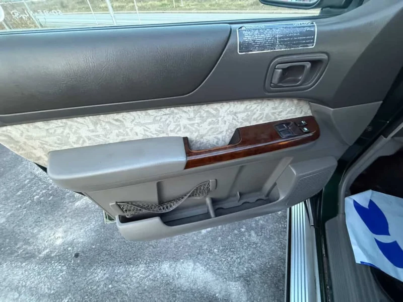 Nissan Patrol 3.0 /Y61, снимка 15 - Автомобили и джипове - 53267411