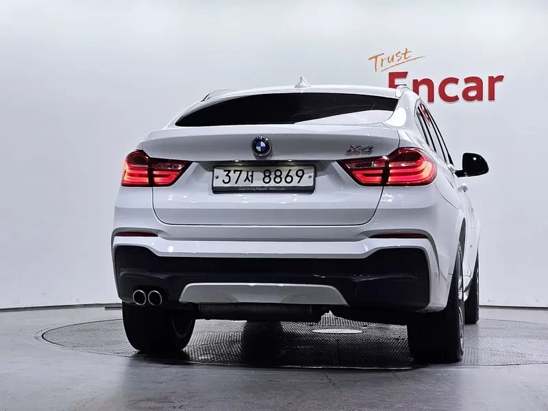 BMW X4 2.0d xDrive - САМО 30% АВАНС, снимка 4 - Автомобили и джипове - 56069946