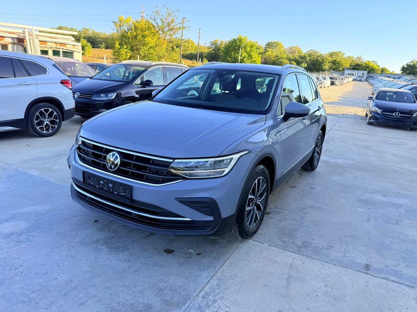 VW Tiguan 2.0tdi* Highline* 130000km* Nardo Grey* UNIKAT*  - изображение 2