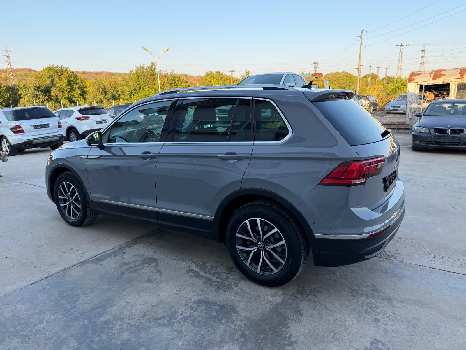 VW Tiguan 2.0tdi * Highline* 130000km* UNIKAT*  - изображение 5