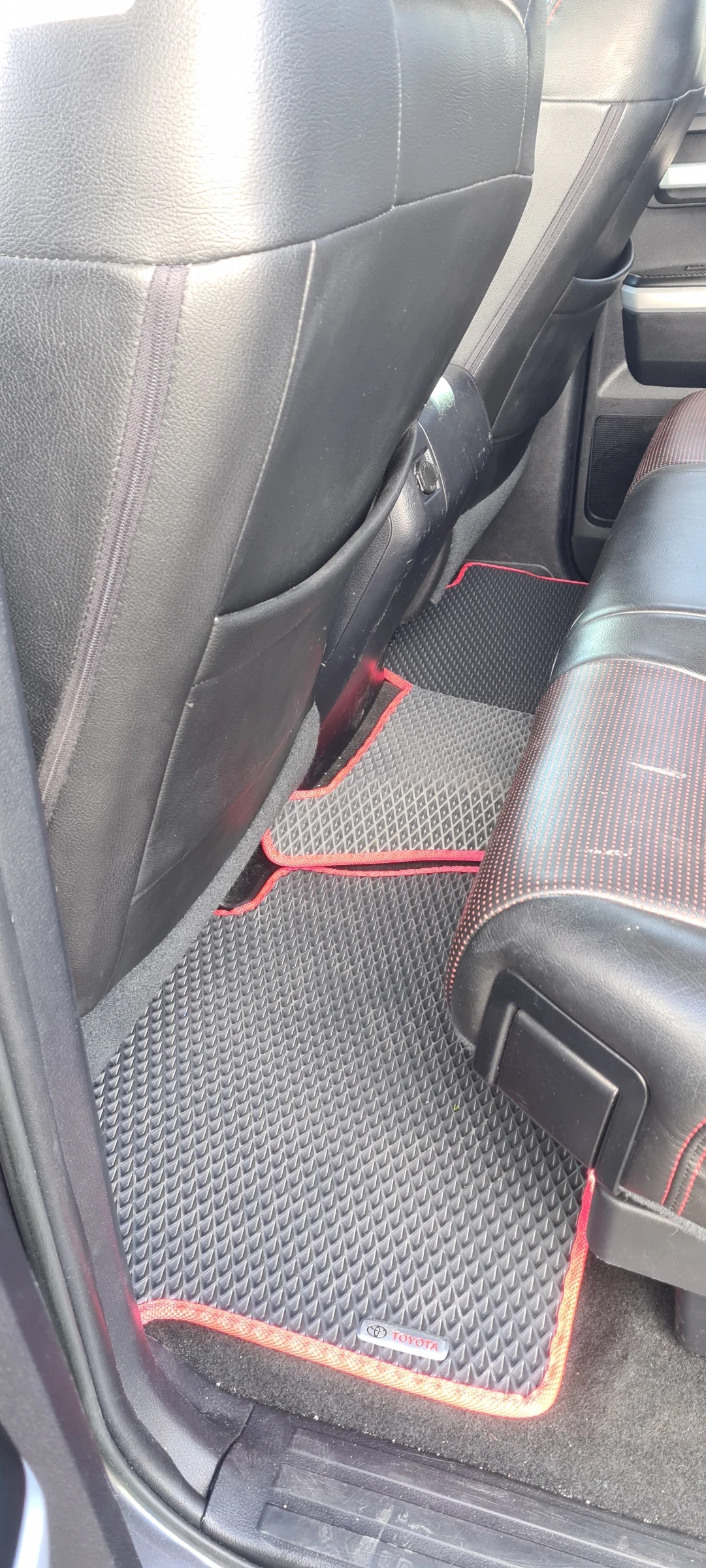 Toyota Tundra 5.7 | Mobile.bg   11