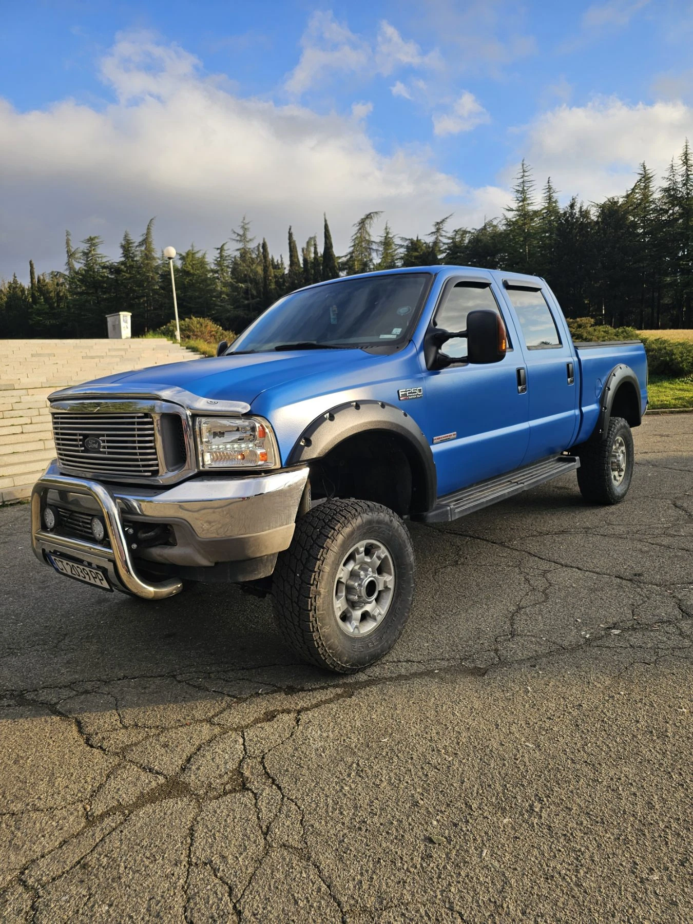 Ford F250 Super Duty - изображение 3
