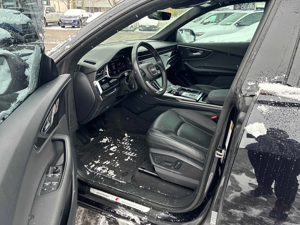 Audi Q8 * Progressiv * CARFAX * БЕЗ ПЪРВОНАЧАЛНА ВНОСКА - изображение 5