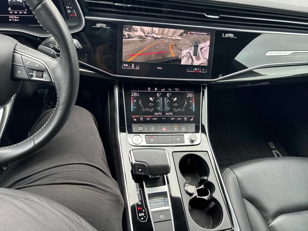 Audi Q8 * Progressiv * CARFAX * БЕЗ ПЪРВОНАЧАЛНА ВНОСКА - изображение 9