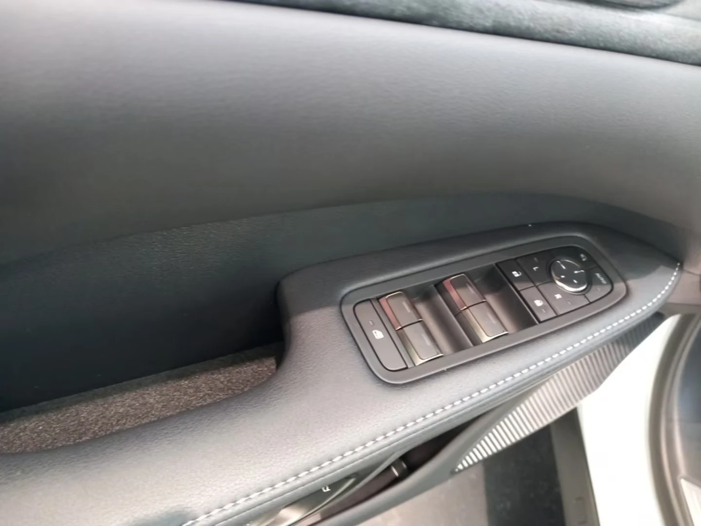 Lexus RX 450h plus ���!LUXURY/309HP/PANO/360/M.LEV./HUD/MEMO/LED/749g | Mobile.bg � ����������� 13