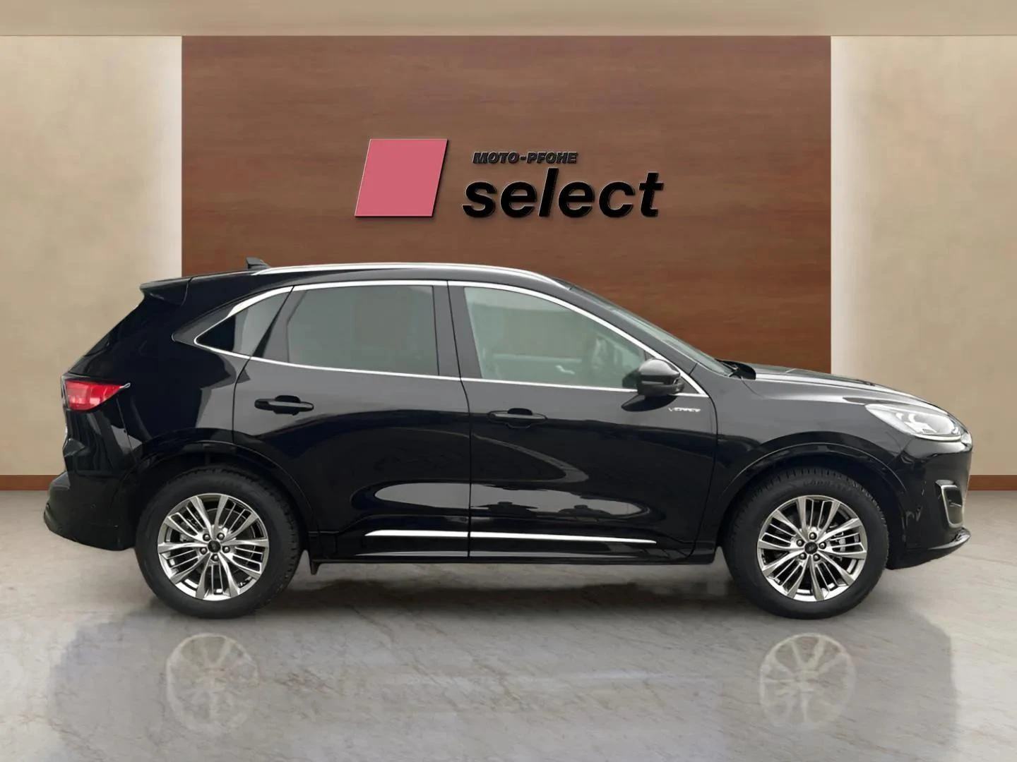 Ford Kuga 2.5 FHEV - изображение 5