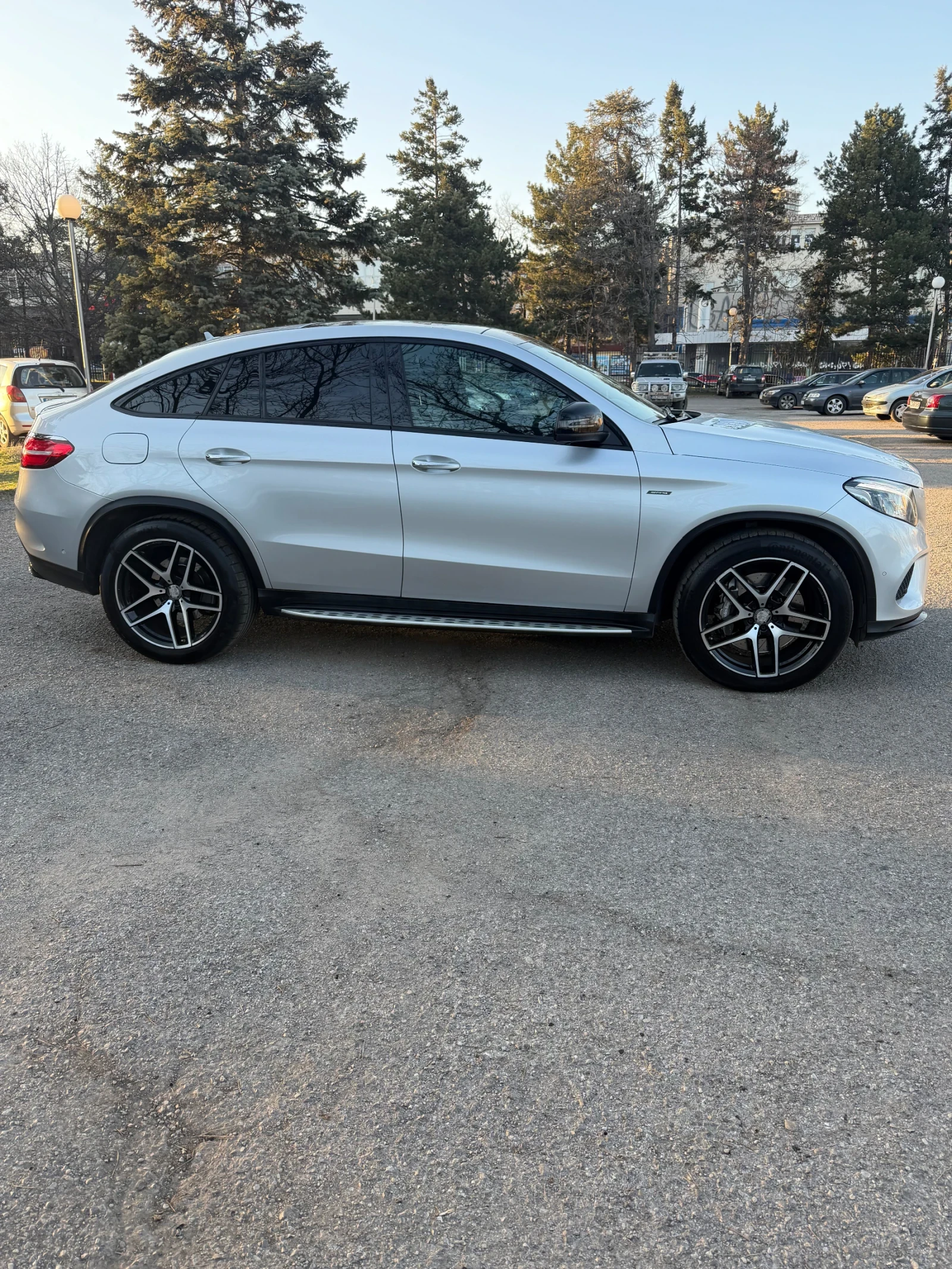 Mercedes-Benz GLE 350 AMG COUPE 4Matic, снимка 3 - Автомобили и джипове - 53829417