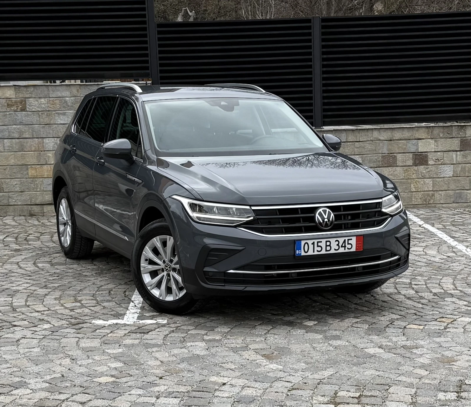 VW Tiguan 2.0TDI 150kc DSG 97000km 2021, снимка 3 - Автомобили и джипове - 54044889