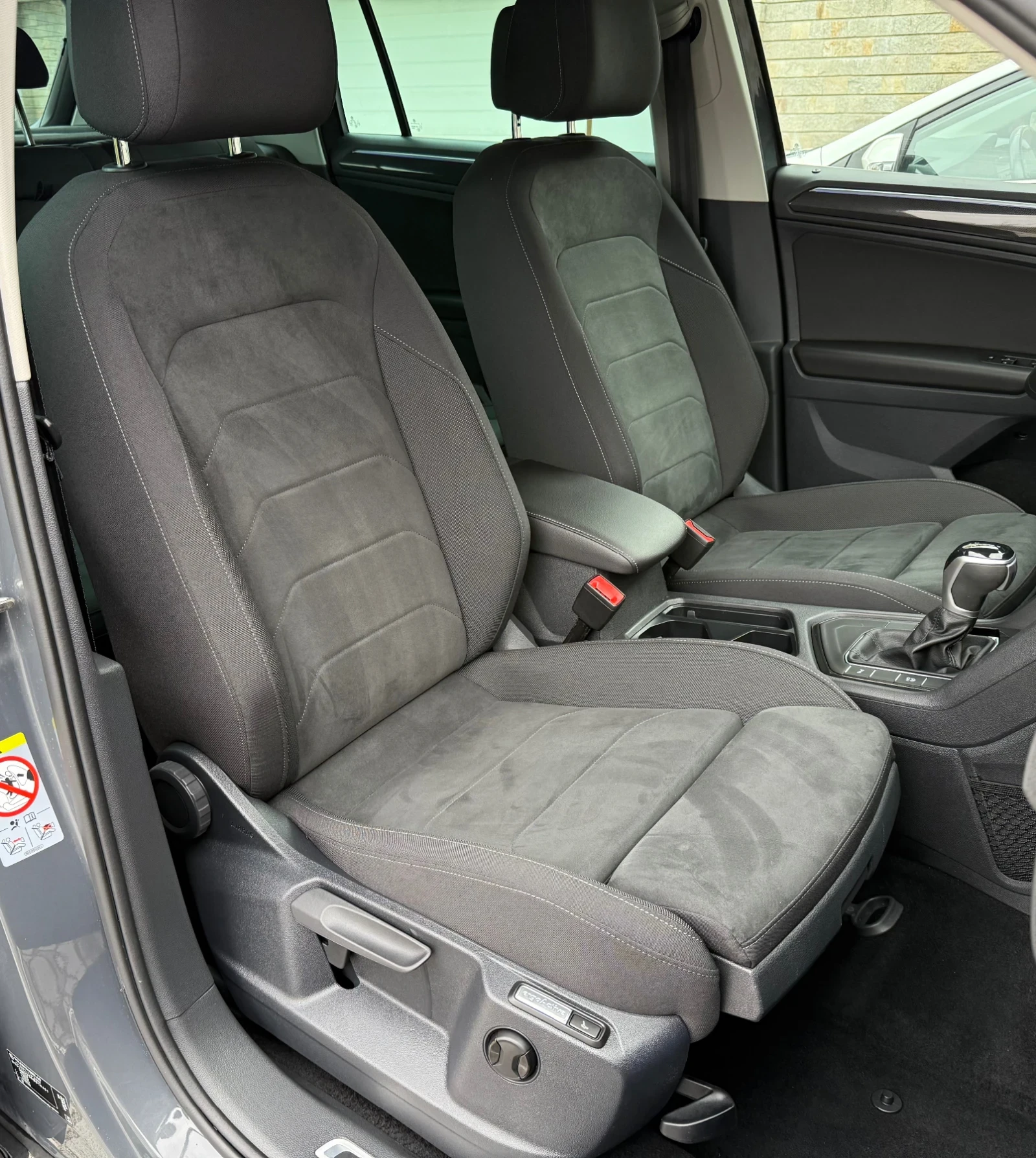 VW Tiguan 2.0TDI 150kc DSG 97000km 2021, снимка 13 - Автомобили и джипове - 54044889