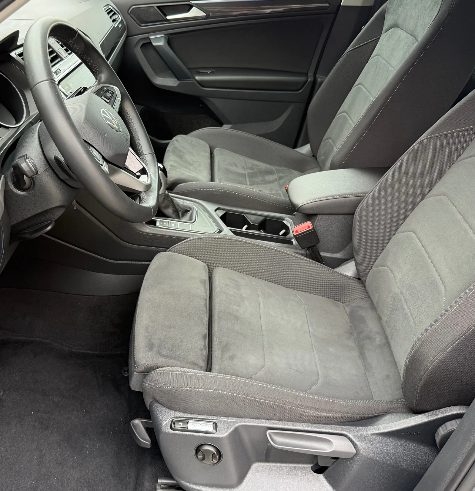 VW Tiguan 2.0TDI 150kc DSG 97000km 2021, снимка 7 - Автомобили и джипове - 54044889