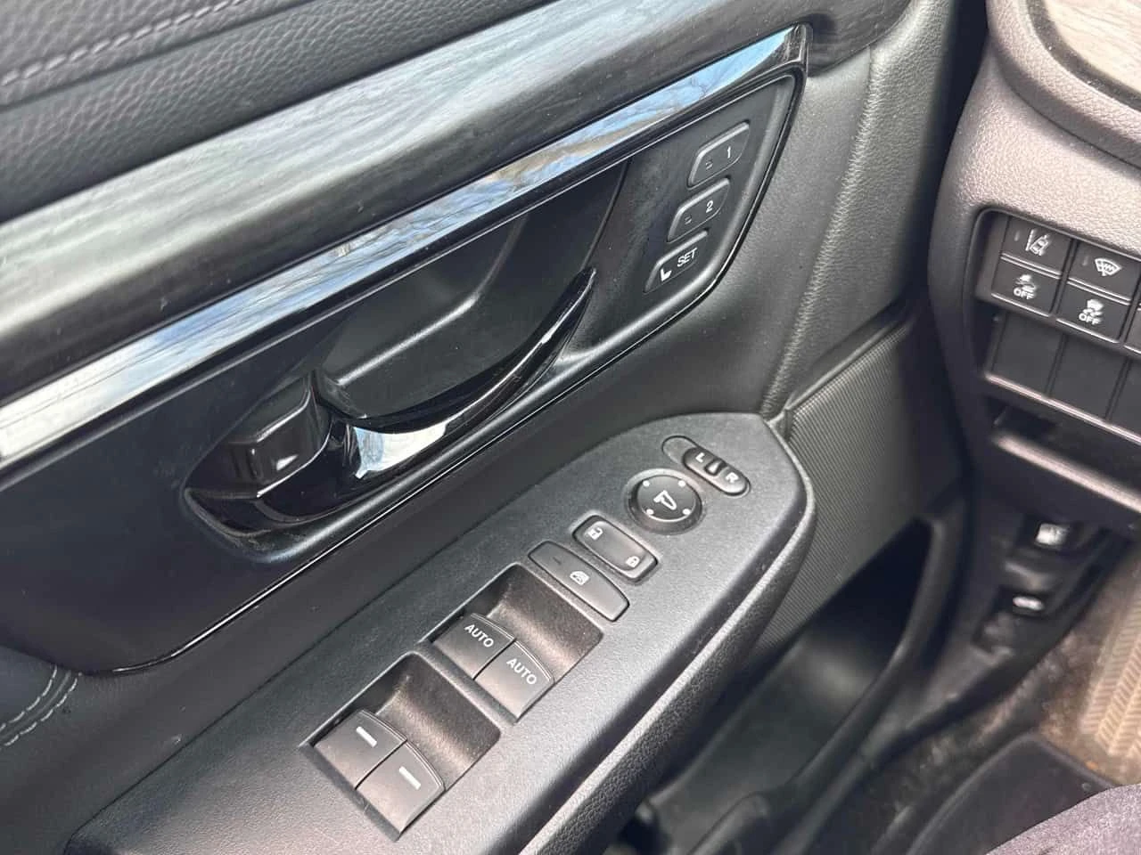 Honda Cr-v * AWD * 2 ����� * �������� ������ * �������� | Mobile.bg � ����������� 13