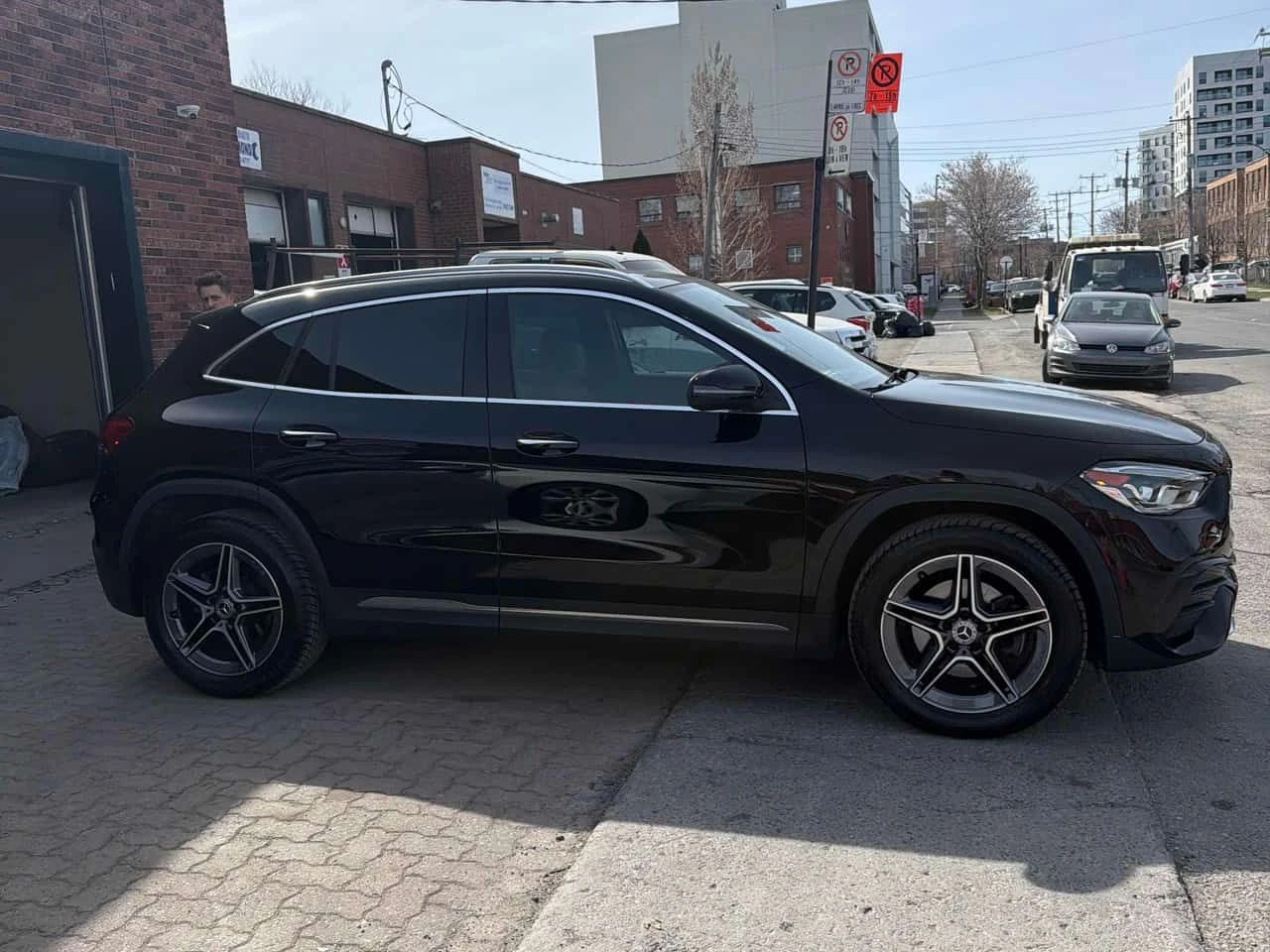 Mercedes-Benz GLA 250 * 4MATIC * 360 * PANO * ПОДГРЕВ, снимка 16 - Автомобили и джипове - 54418061