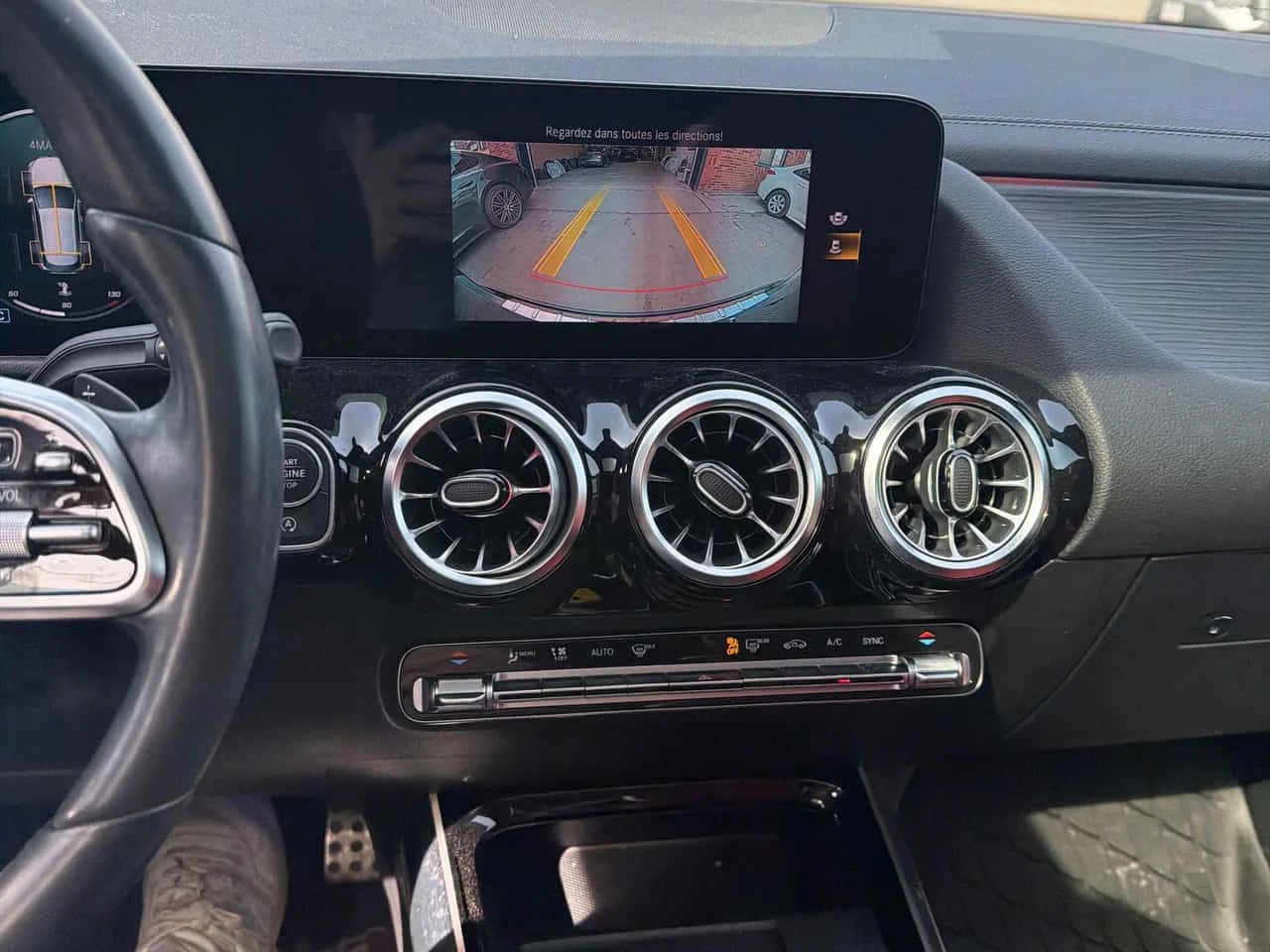 Mercedes-Benz GLA 250 * 4MATIC * 360 * PANO * ПОДГРЕВ, снимка 9 - Автомобили и джипове - 54418061