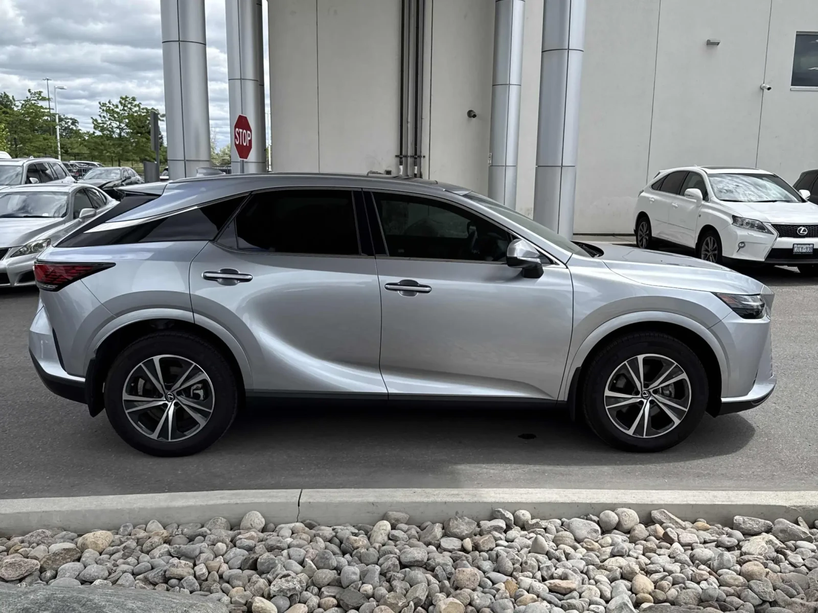 Lexus RX 350h ������ ����� * ��������� * �������� * CARFAX | Mobile.bg � ����������� 4