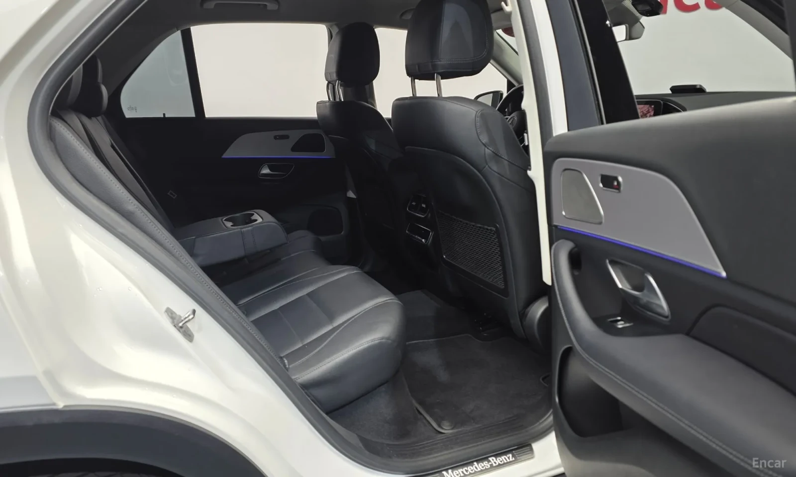 Mercedes-Benz GLE 300 4MATIC, снимка 12 - Автомобили и джипове - 55048384