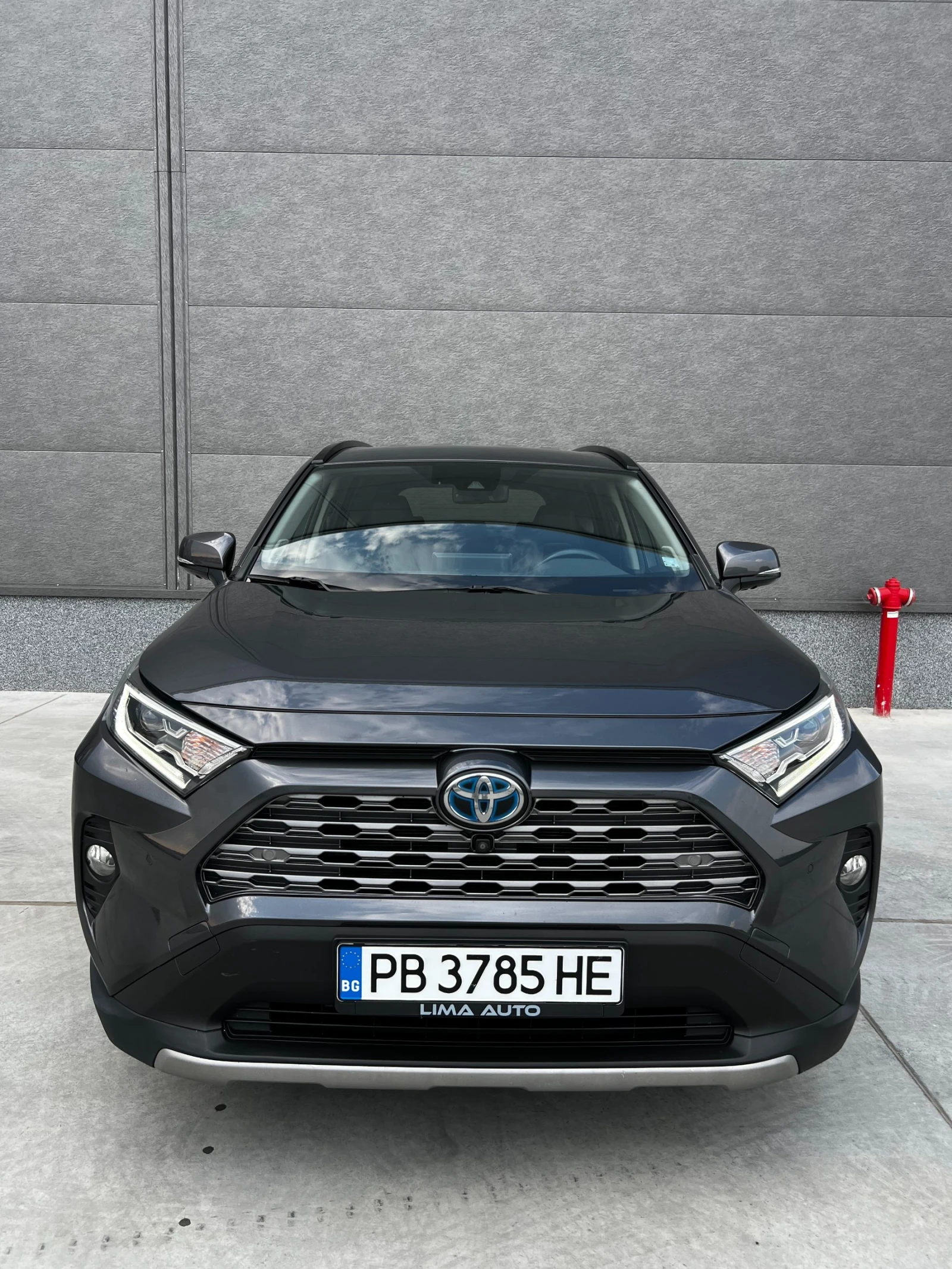 Toyota Rav4 Luxury Hybird AWD-i, снимка 5 - Автомобили и джипове - 55732023