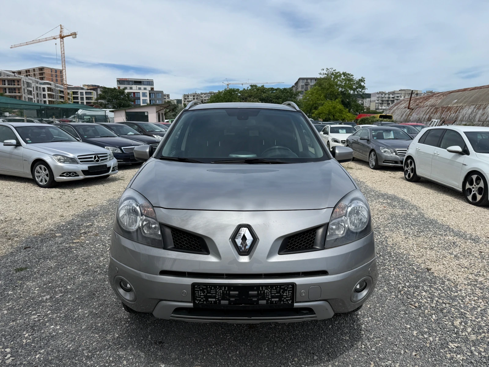 Renault Koleos 2.5i 4x4, снимка 2 - Автомобили и джипове - 55792593