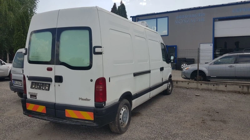 Renault Master 2.5, снимка 3 - Бусове и автобуси - 41574421