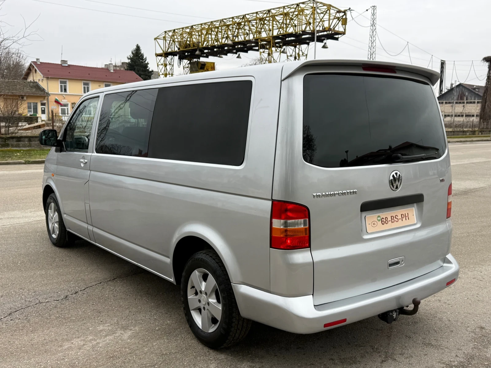VW T5 2.5TDI АВТОМАТИК! - изображение 3