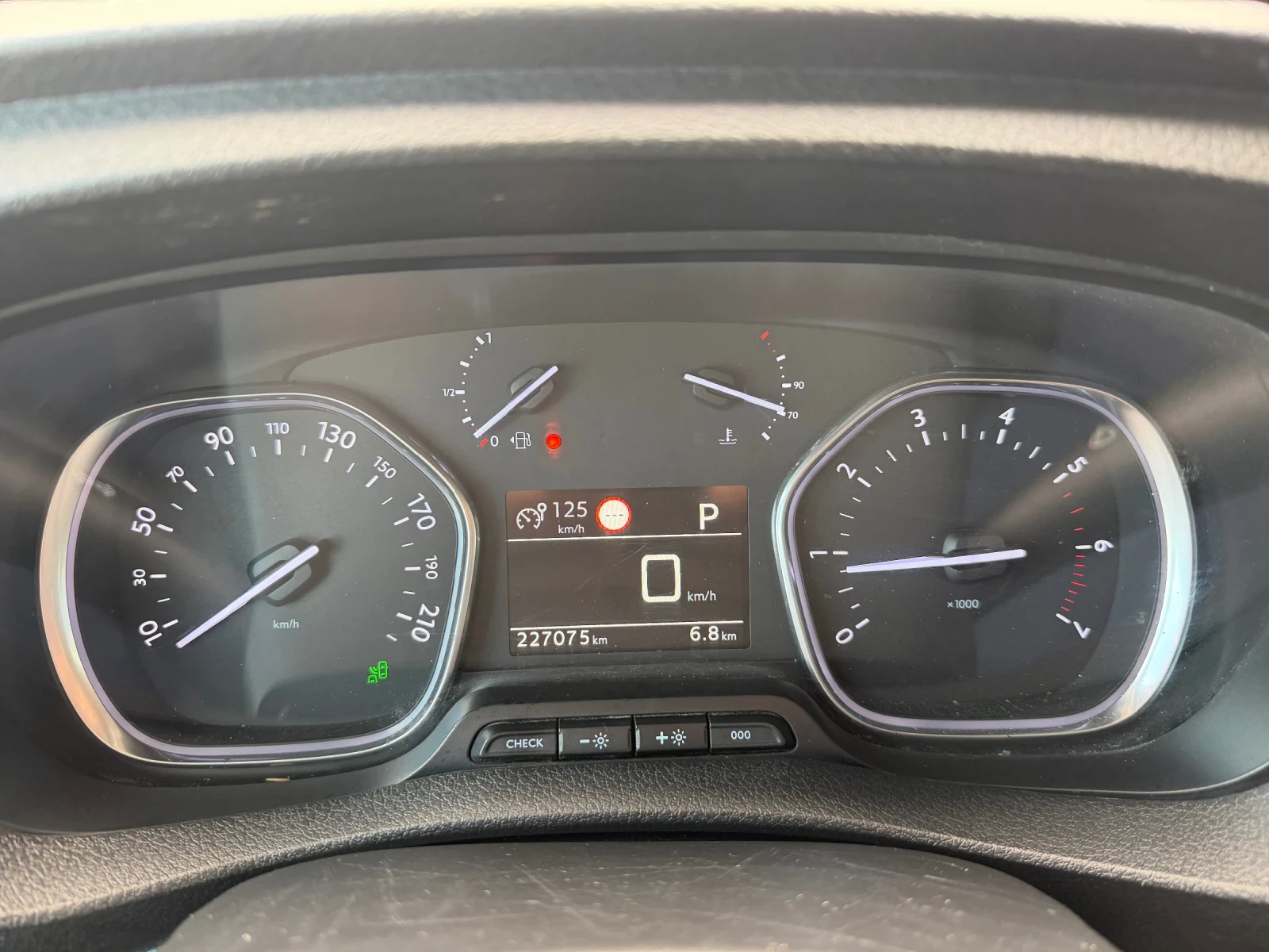 Citroen Jumpy Нов внос от Белгия, снимка 15 - Бусове и автобуси - 54040049