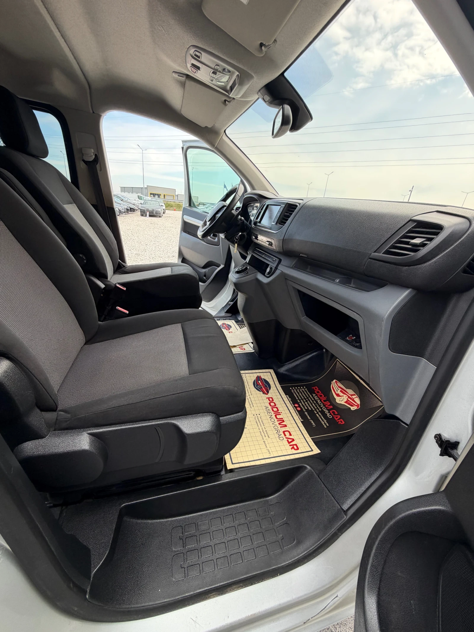 Citroen Jumpy Нов внос от Белгия, снимка 10 - Бусове и автобуси - 54040049