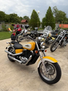     Honda Shadow C2 1100