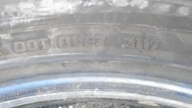 Гуми Зимни 235/55R19, снимка 6
