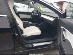 Tesla Model 3 Long Range, снимка 5