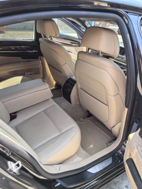 BMW 740 740 d xDrive facelift, снимка 13