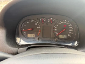 VW Golf - 1300 € / 2542.58 лв. - 46581061 5