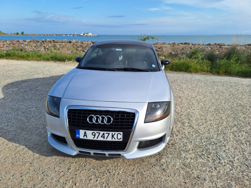 Audi Tt, снимка 1 - Автомобили и джипове - 45495878