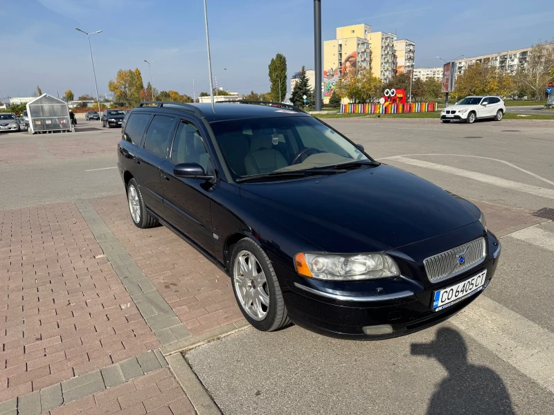 Volvo V70 Summum, снимка 1 - Автомобили и джипове - 47953185